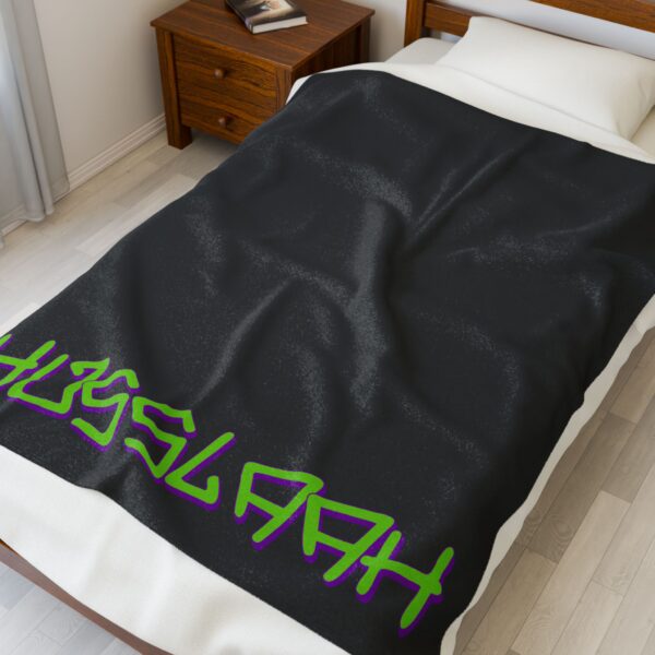 Cozy Black Husslaah Velveteen Plush Blanket - Image 2